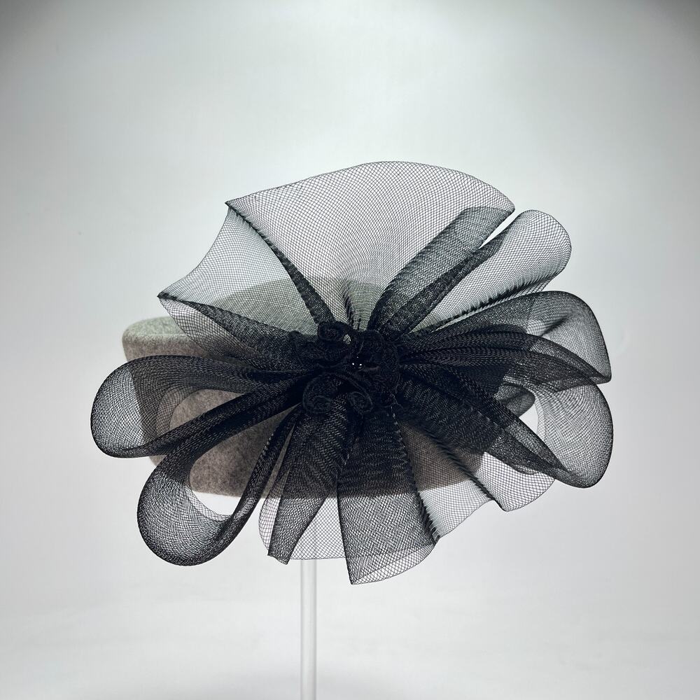 Vintage Mr His Classic Grey Black 100 Wool Pillbox Hat Netting Fascinator Womens